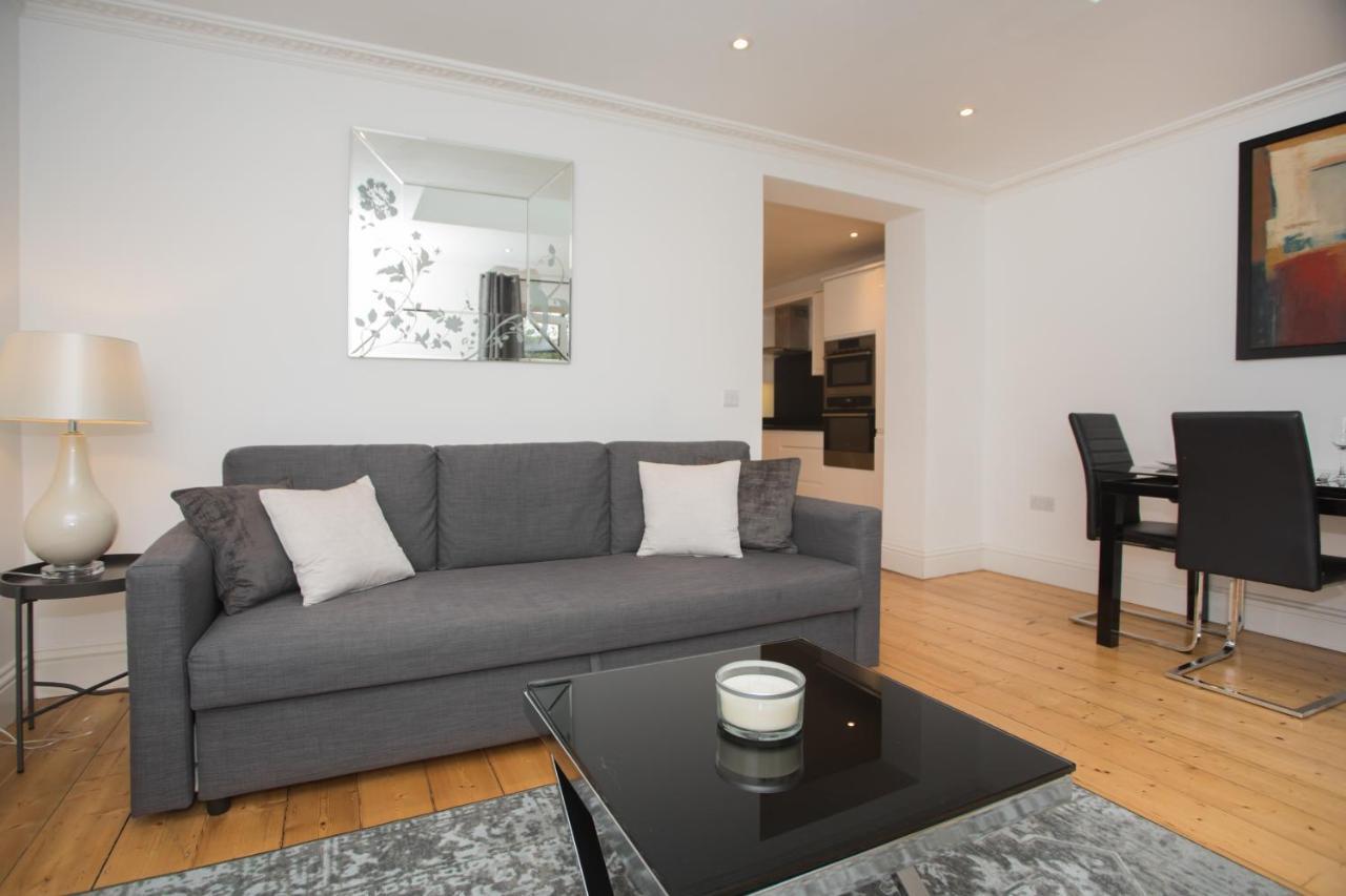 Spacious Apartments Bath Exterior foto